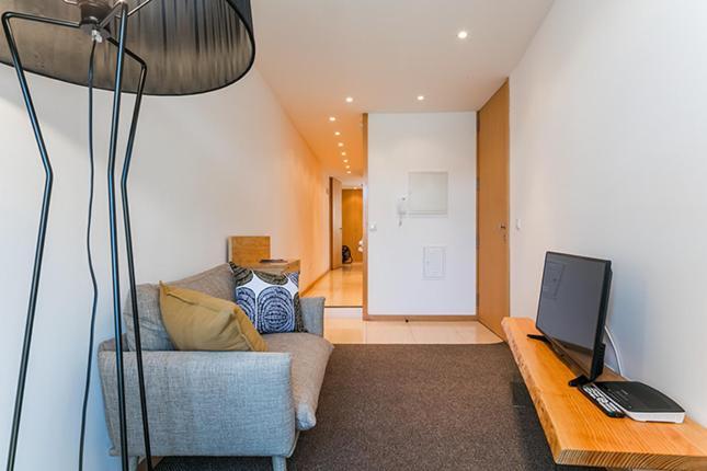 Apartament In *